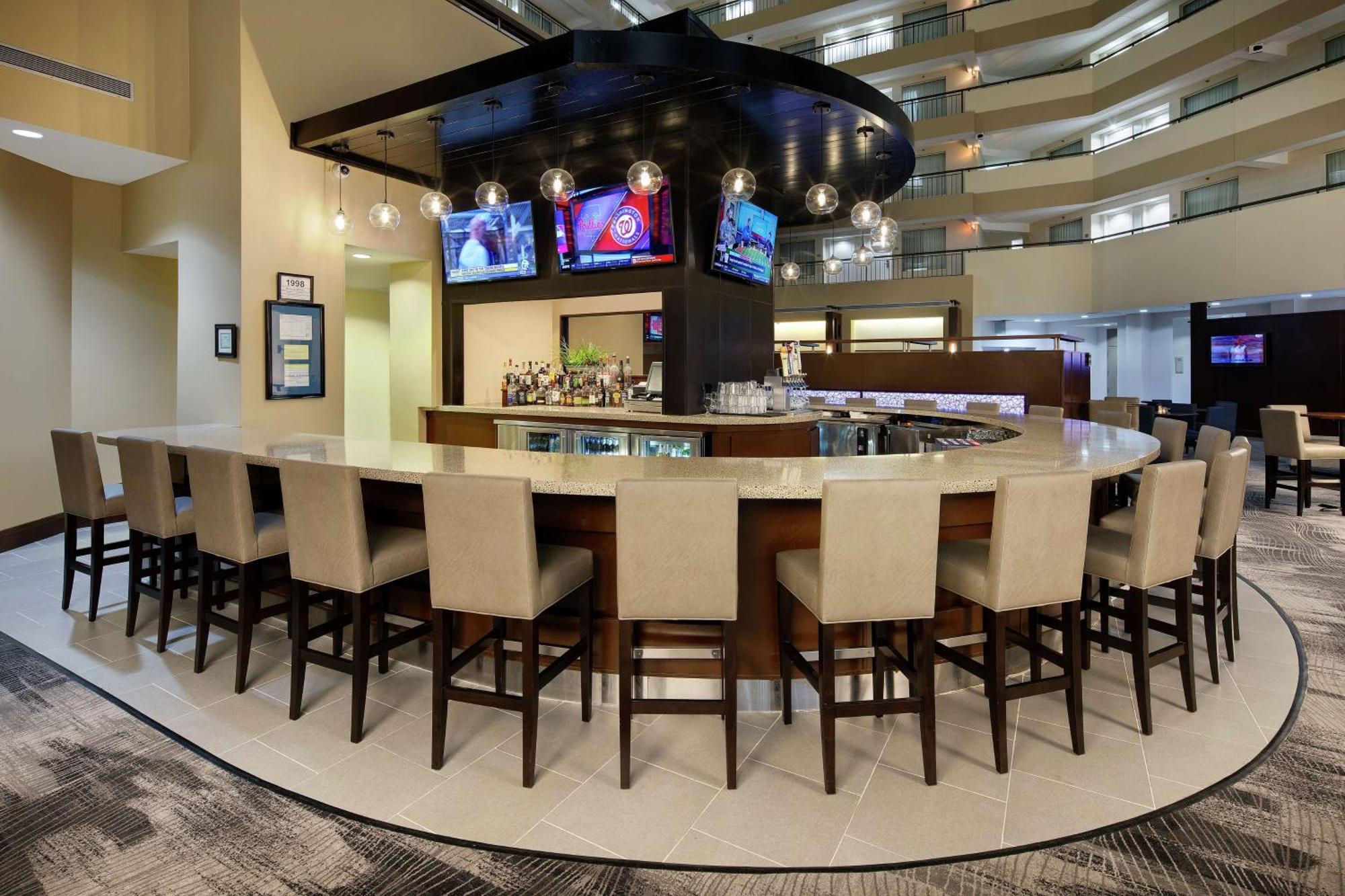 Embassy Suites By Hilton Detroit Troy Auburn Hills Eksteriør bilde