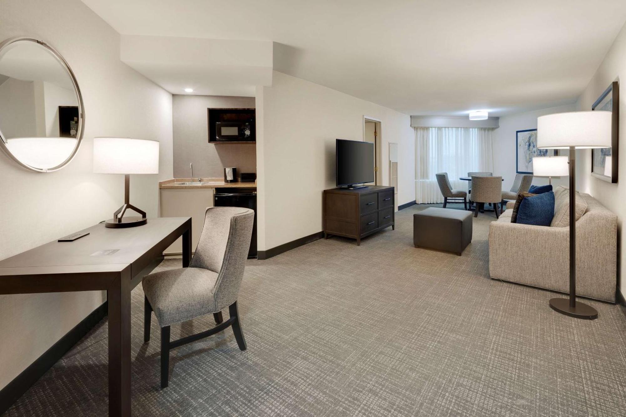 Embassy Suites By Hilton Detroit Troy Auburn Hills Eksteriør bilde