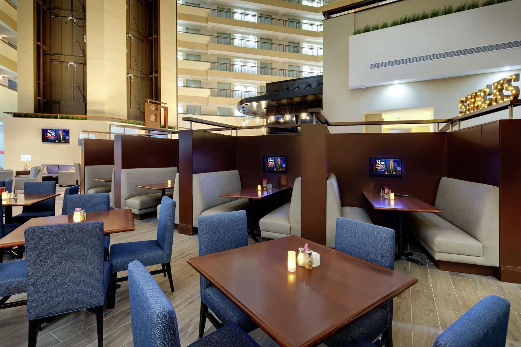 Embassy Suites By Hilton Detroit Troy Auburn Hills Eksteriør bilde